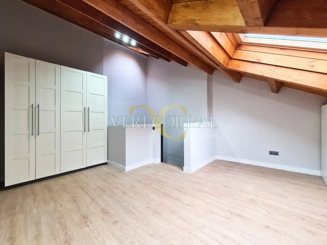 Flat for sale in Gijón   with Heating and Alarm