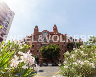 Exterior view of Apartment to rent in  Valencia Capital  with Air Conditioner and Terrace