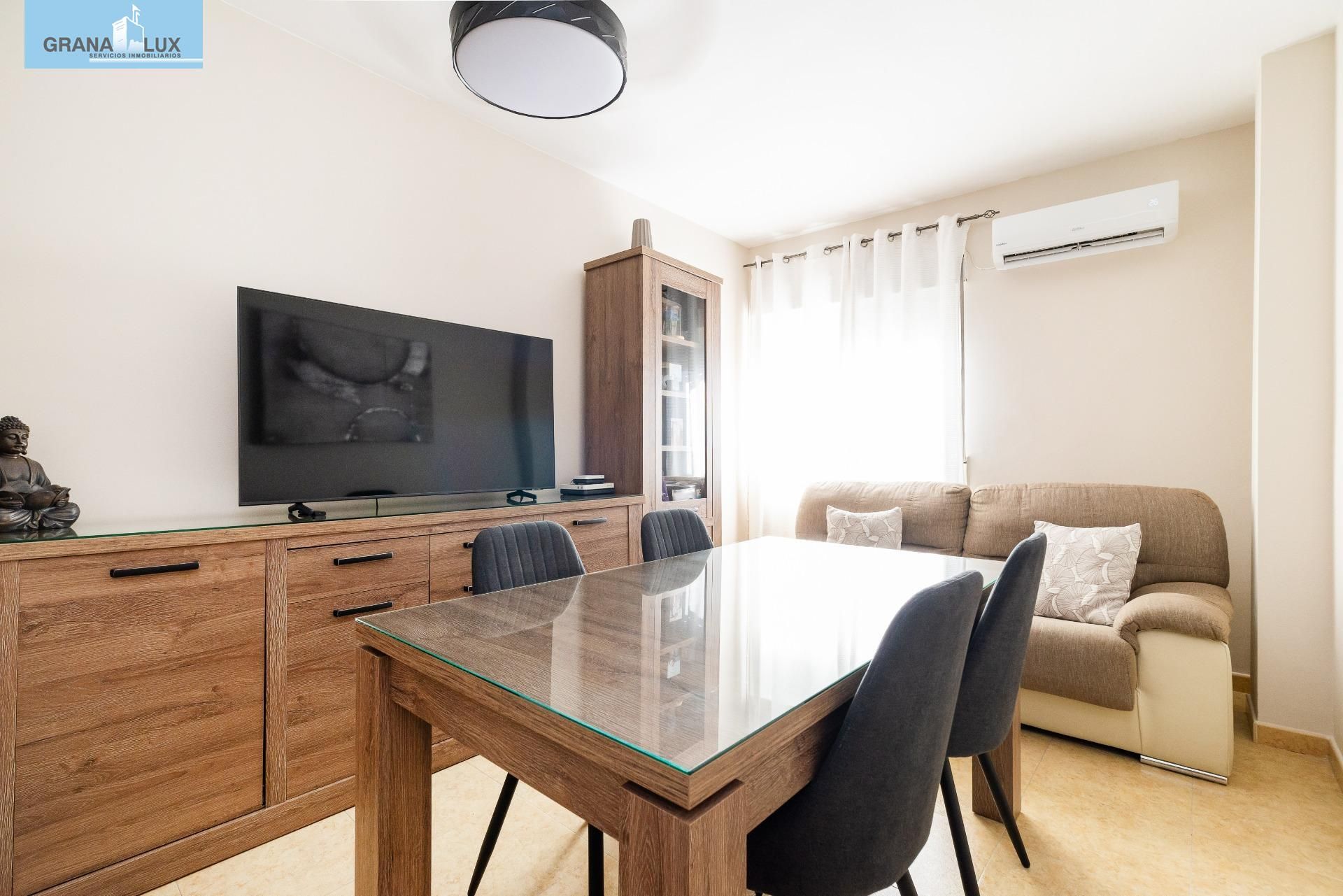 Dining room of Flat for sale in Peligros  with Air Conditioner