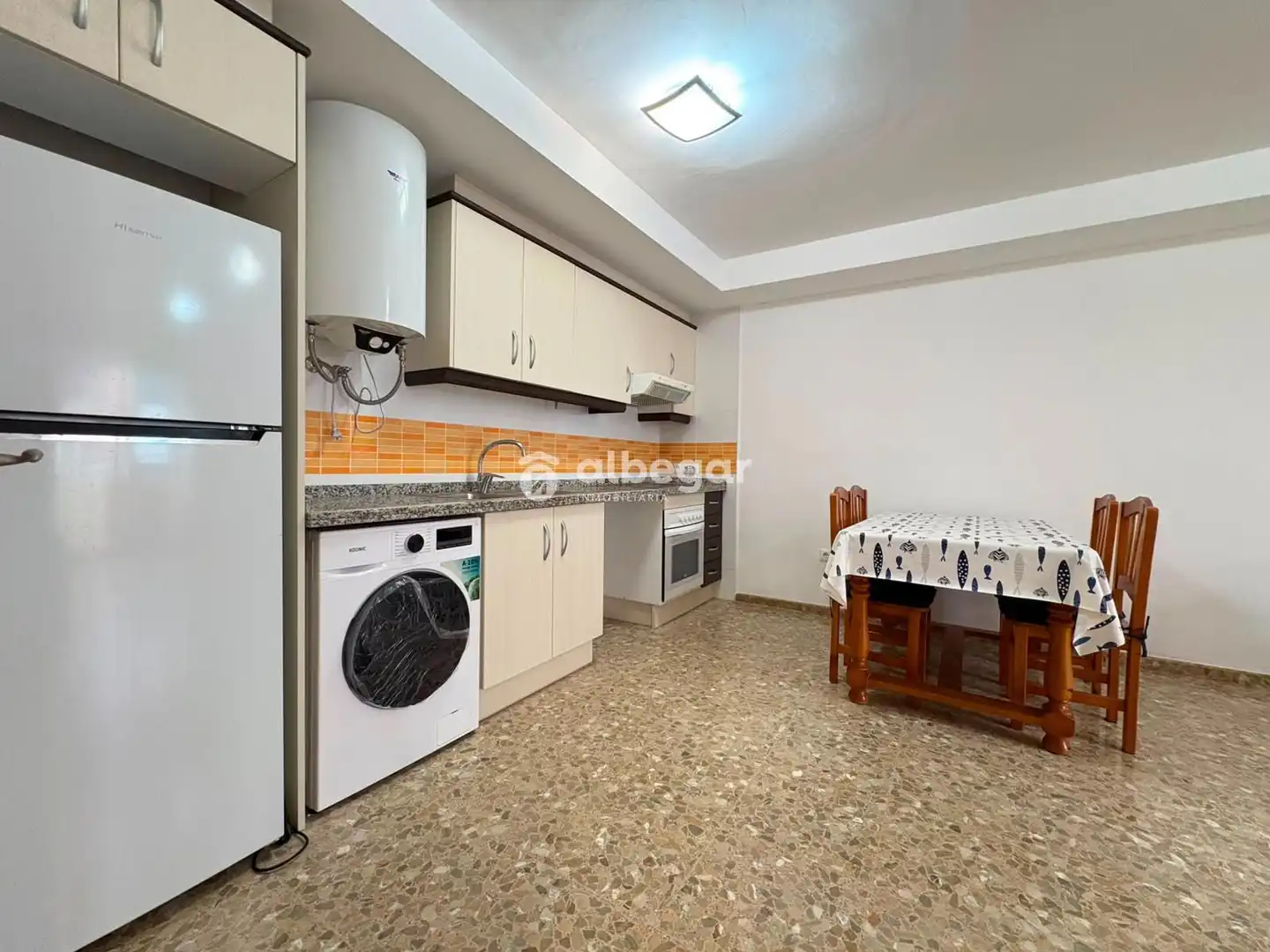 Flat with lift to rent in Rio Cabriel, imagen 6