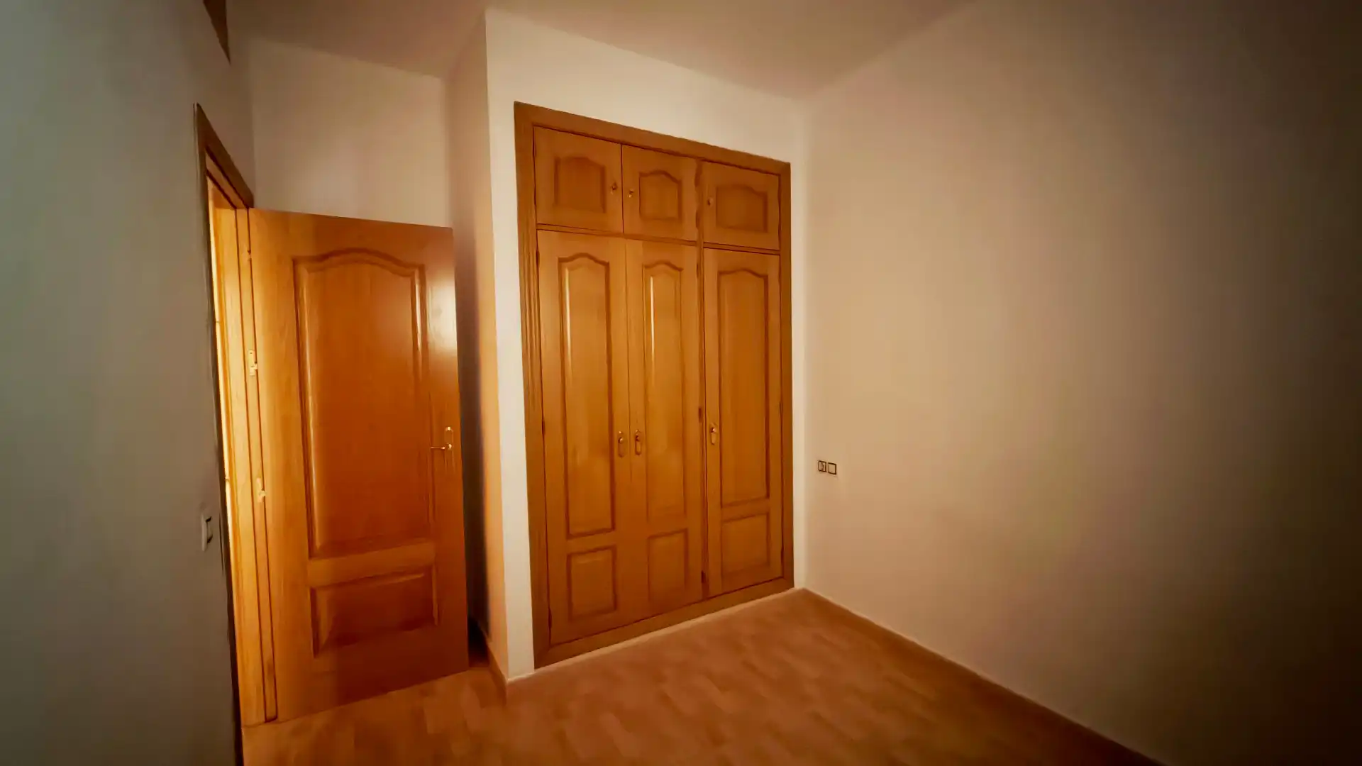Habitación de Local en venta en Fuengirola