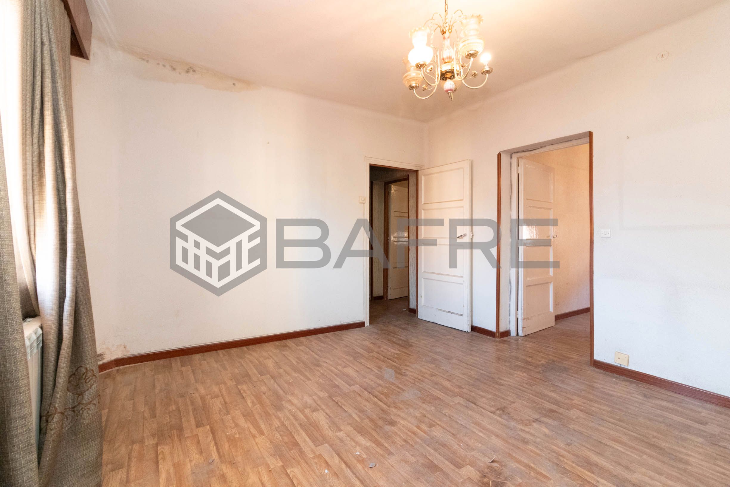 Wohnung zum Verkauf in Calle de Jesús del Gran Poder, Moscardó, Usera