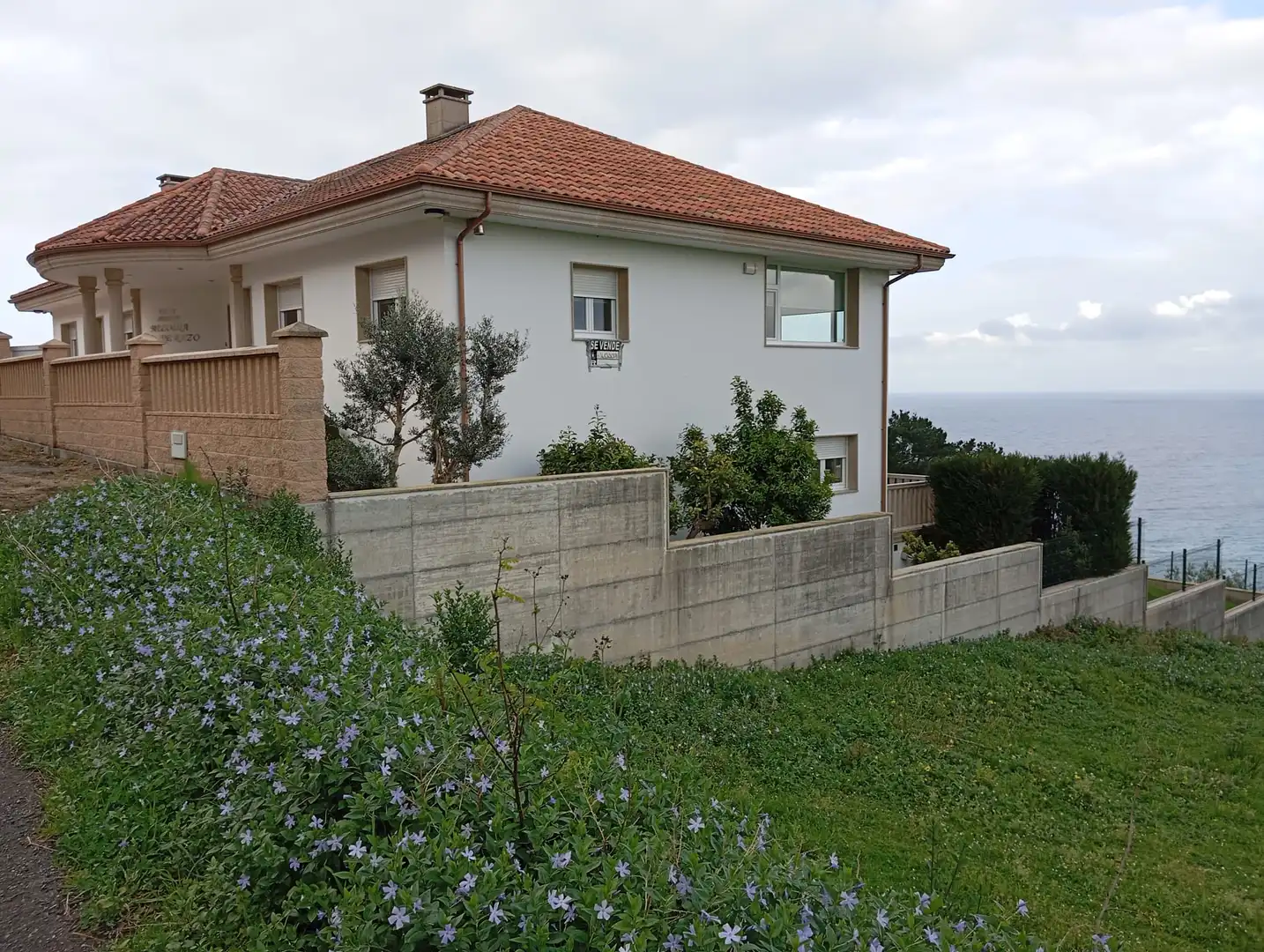 Exterior view of Houses for sale in Carballo  with Heating, Furnished and Oven