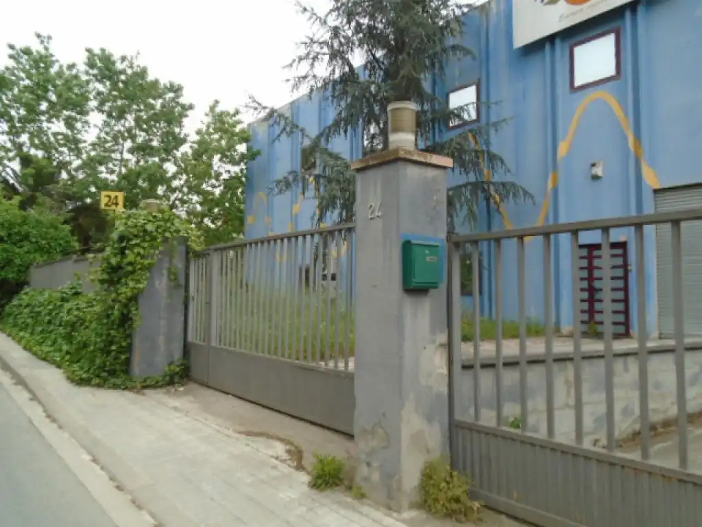Nau industrial en venda a Av. del Riu Mogent, imagen 2