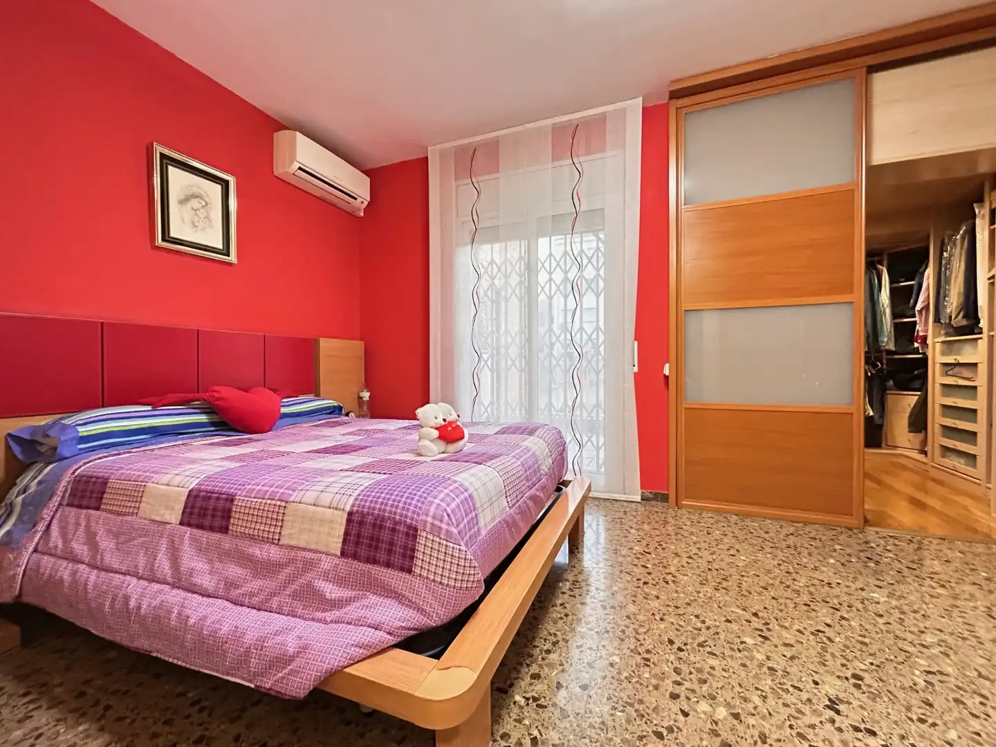 Bedroom of Houses for sale in Sant Boi de Llobregat  with Air Conditioner, Heating and Terrace