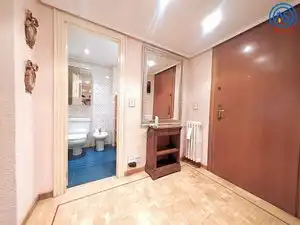 Bathroom of Flat for rent in Zaragoza  with Air Conditioner, Heating and Terrace