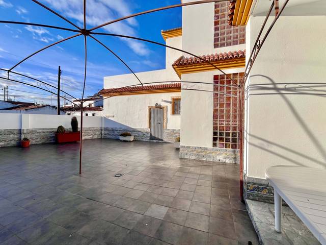 Casa-chalet en Venta en Tharsis