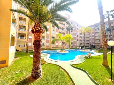Estudio con ascensor en venta en Calle San Julián 46