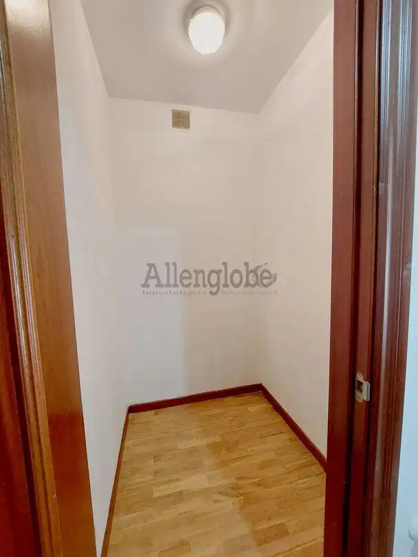 Flat for rent in Oviedo   with Heating, Storage room and Oven