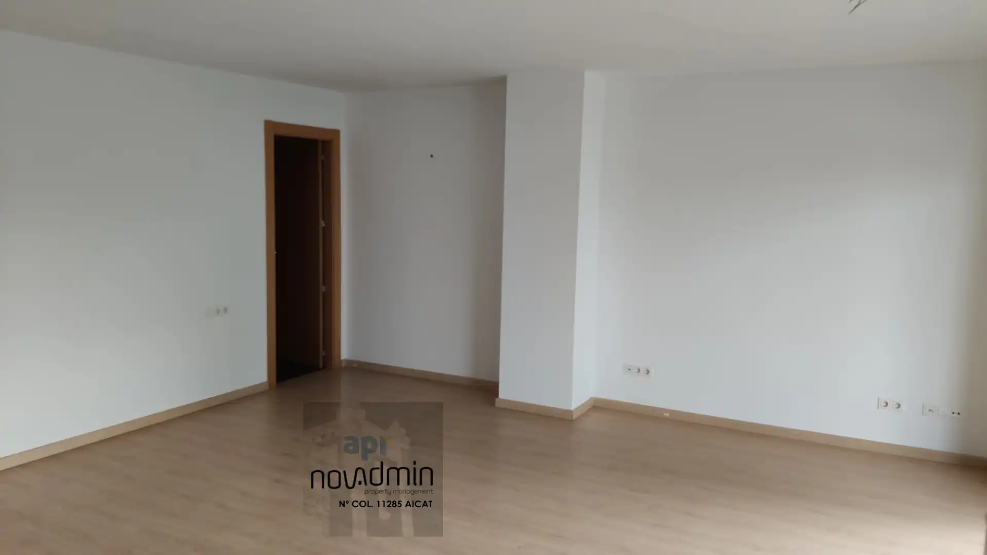 Habitación de Oficina en venta en Lleida con Calefacción, Balcón y Internet