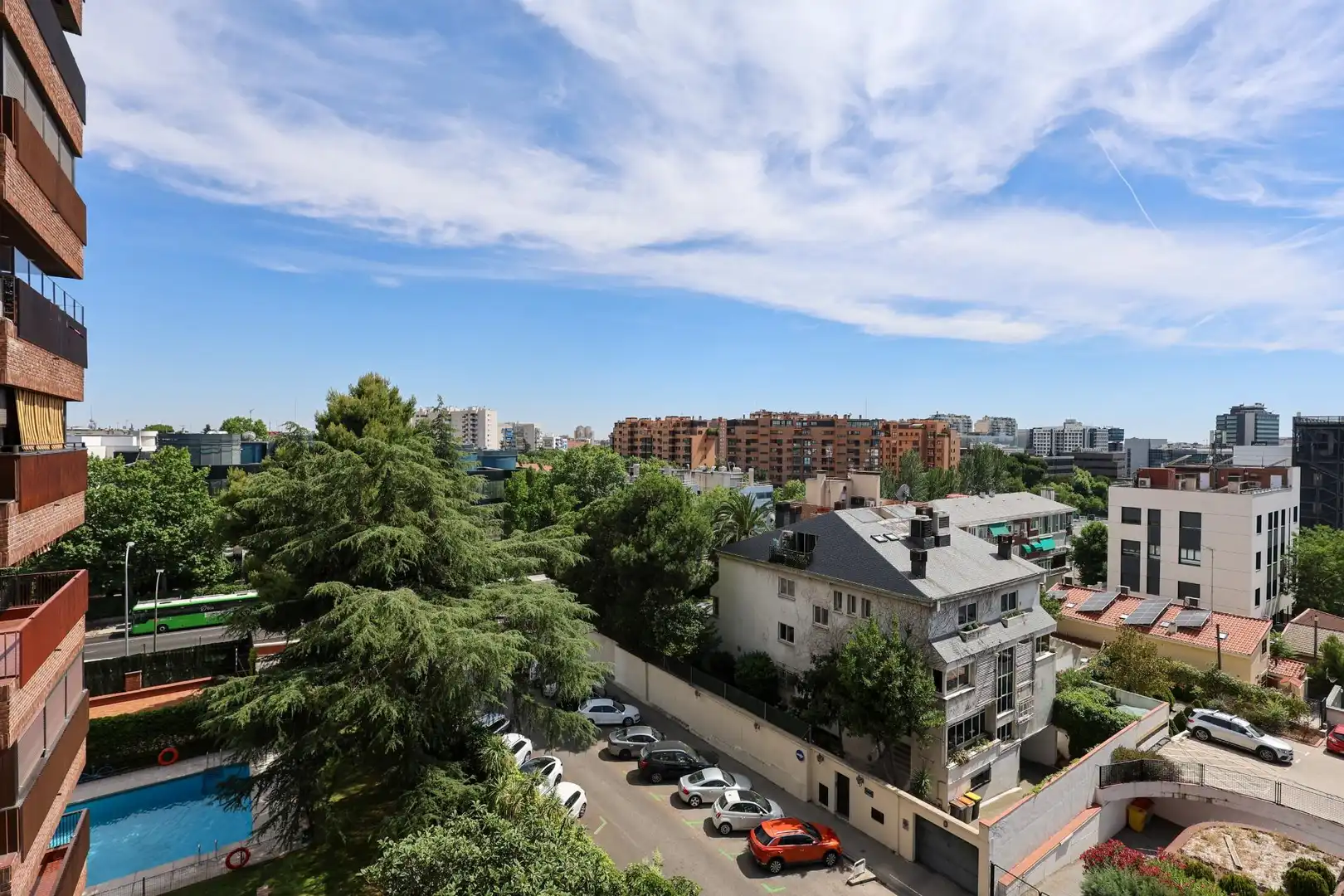 Vista exterior de Apartament de lloguer en Madrid amb Aire condicionat, Calefacció i Parquet