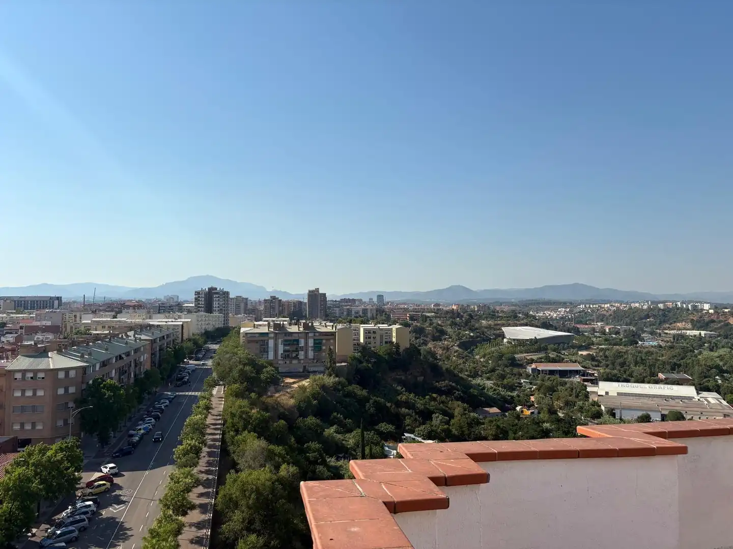 Vista exterior de Àtic en venda en Sabadell amb Aire condicionat, Moblat i Balcó