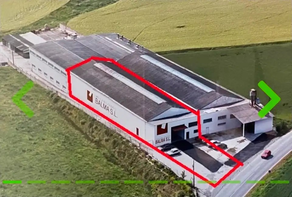 Außenansicht von Fabrikhallen zum Verkauf in Berrioplano / Berriobeiti mit Alarm