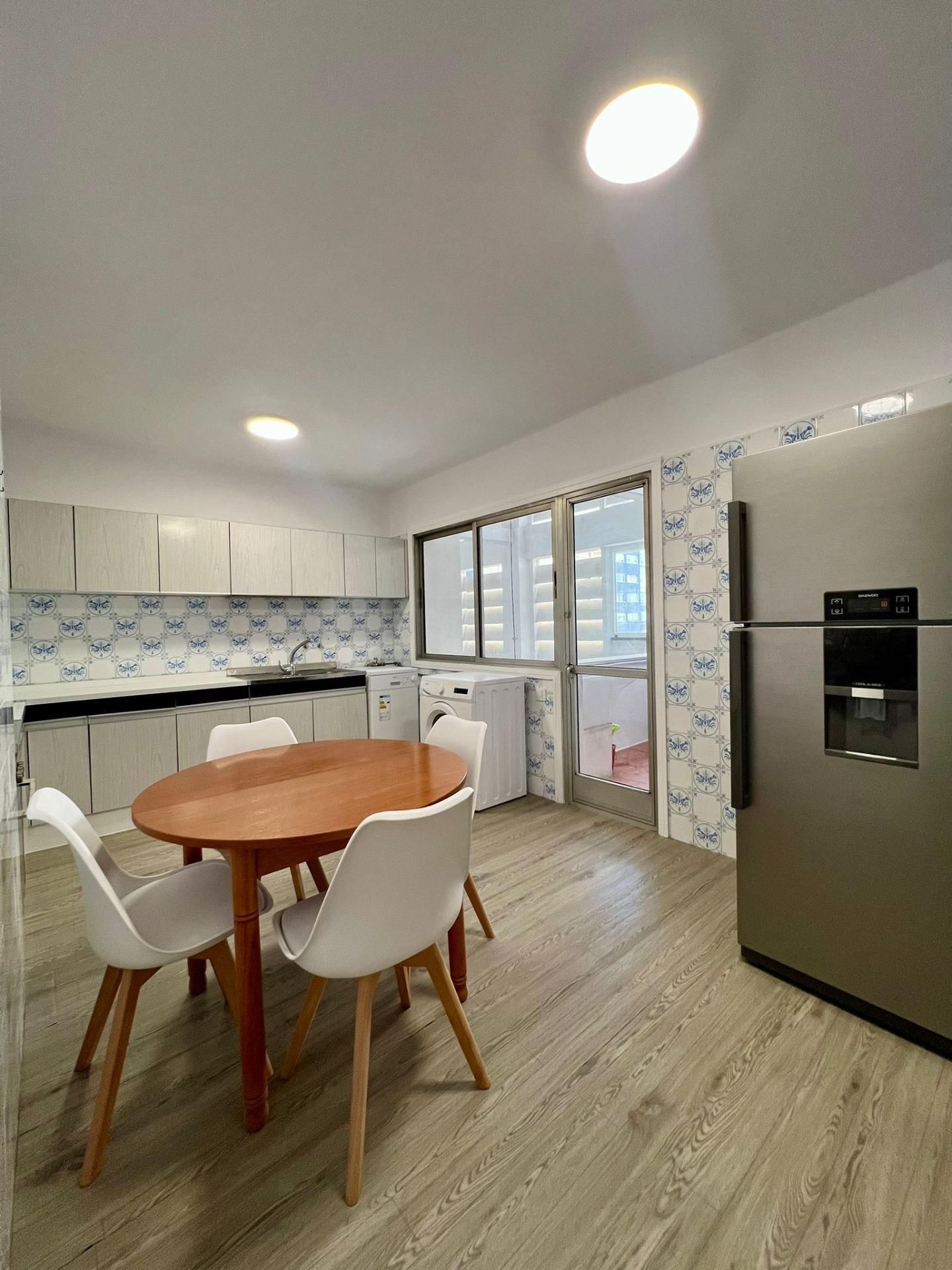 Kitchen of Flat to rent in Vigo   with Heating, Terrace and Balcony