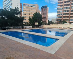 Piscina de Pis de lloguer en Benidorm amb Aire condicionat, Calefacció i Terrassa