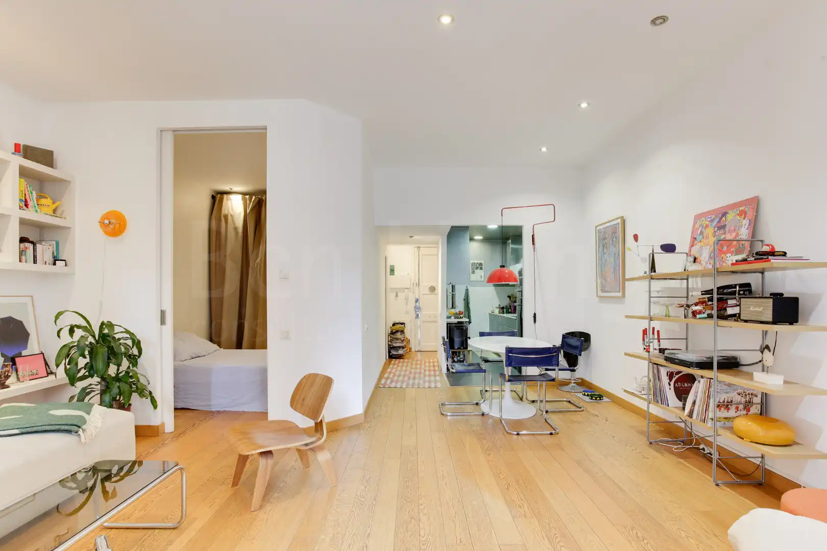 Sala d'estar de Pis en venda en Barcelona amb Aire condicionat, Calefacció i Parquet