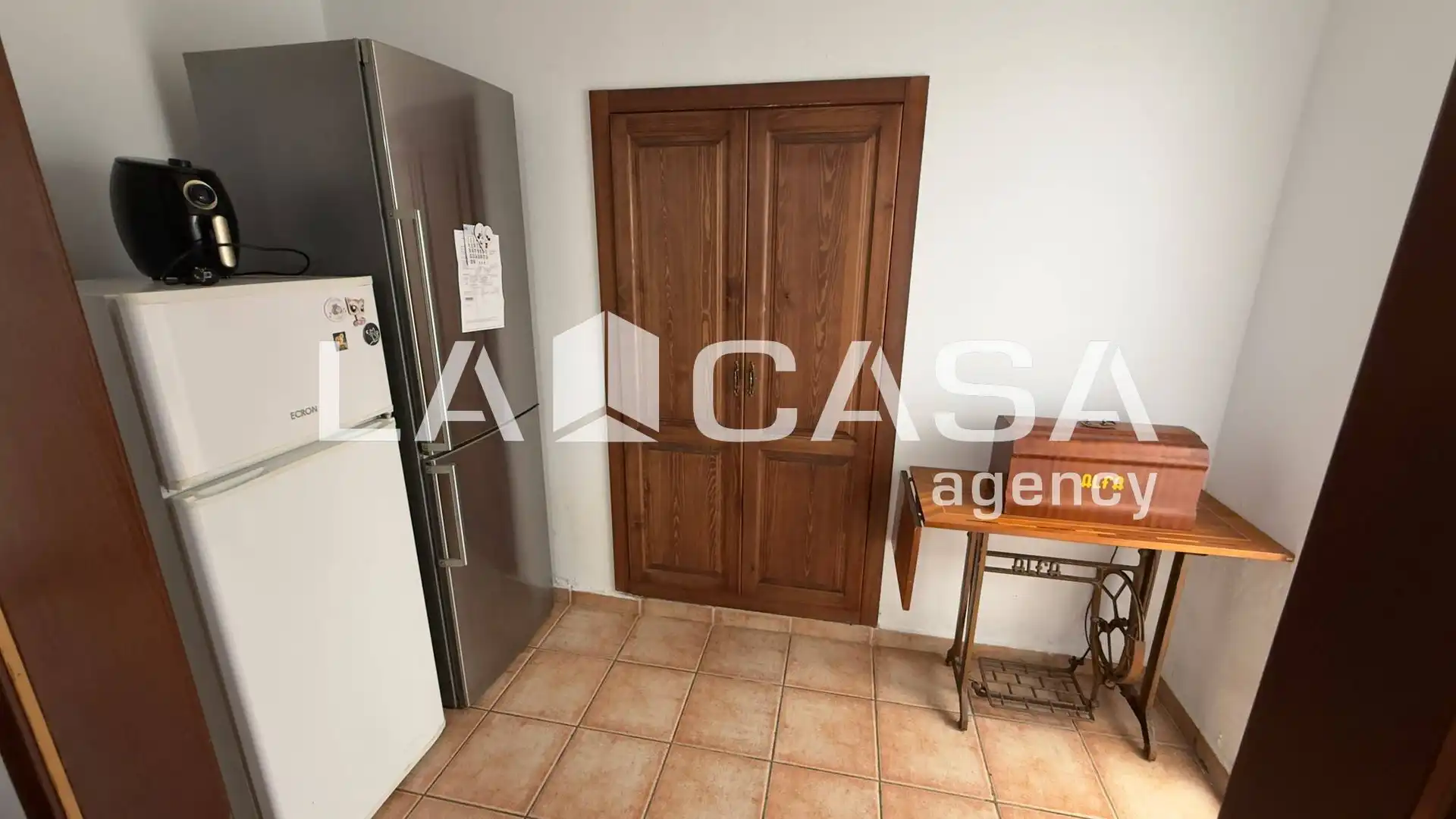 Cuina de Casa o xalet en venda en Algeciras amb Terrassa