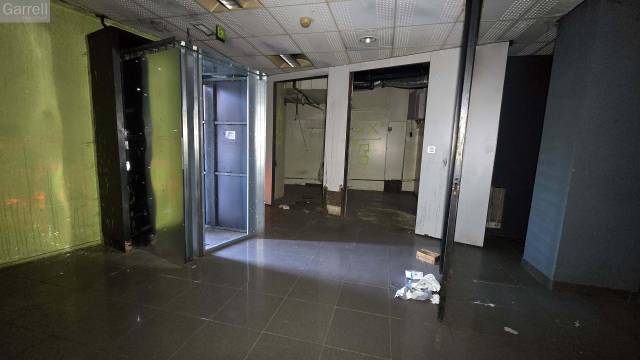 Local comercial en Venta en CARRER MARE DE DEU DE LA CISA  Es: Pl: Pt:
 MATAR en Cerdanyola Sud