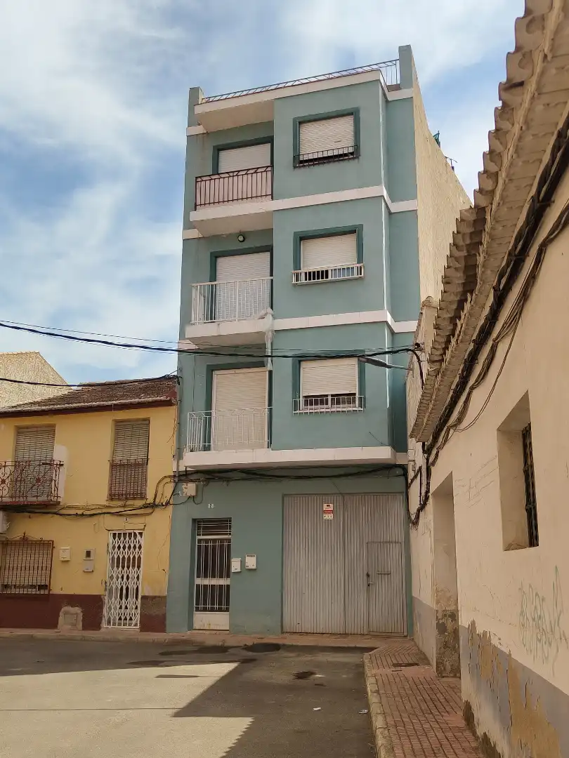 Flat with terrace for sale in Calle Santa Teresa 2