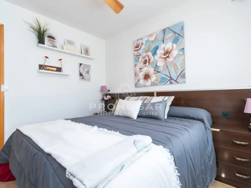 Bedroom of Detached homes for sale in Colmenar Viejo  with Furnished