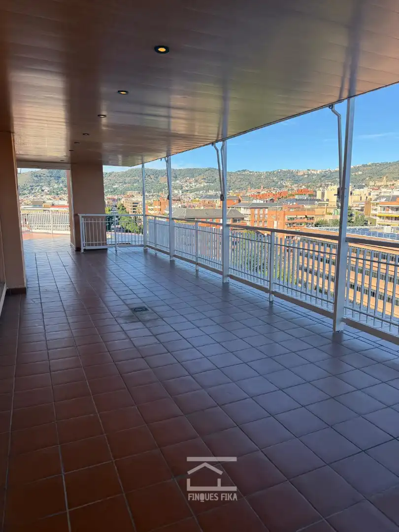 Terraza de Ático de alquiler en Barcelona con Aire acondicionado, Calefacción y Parquet