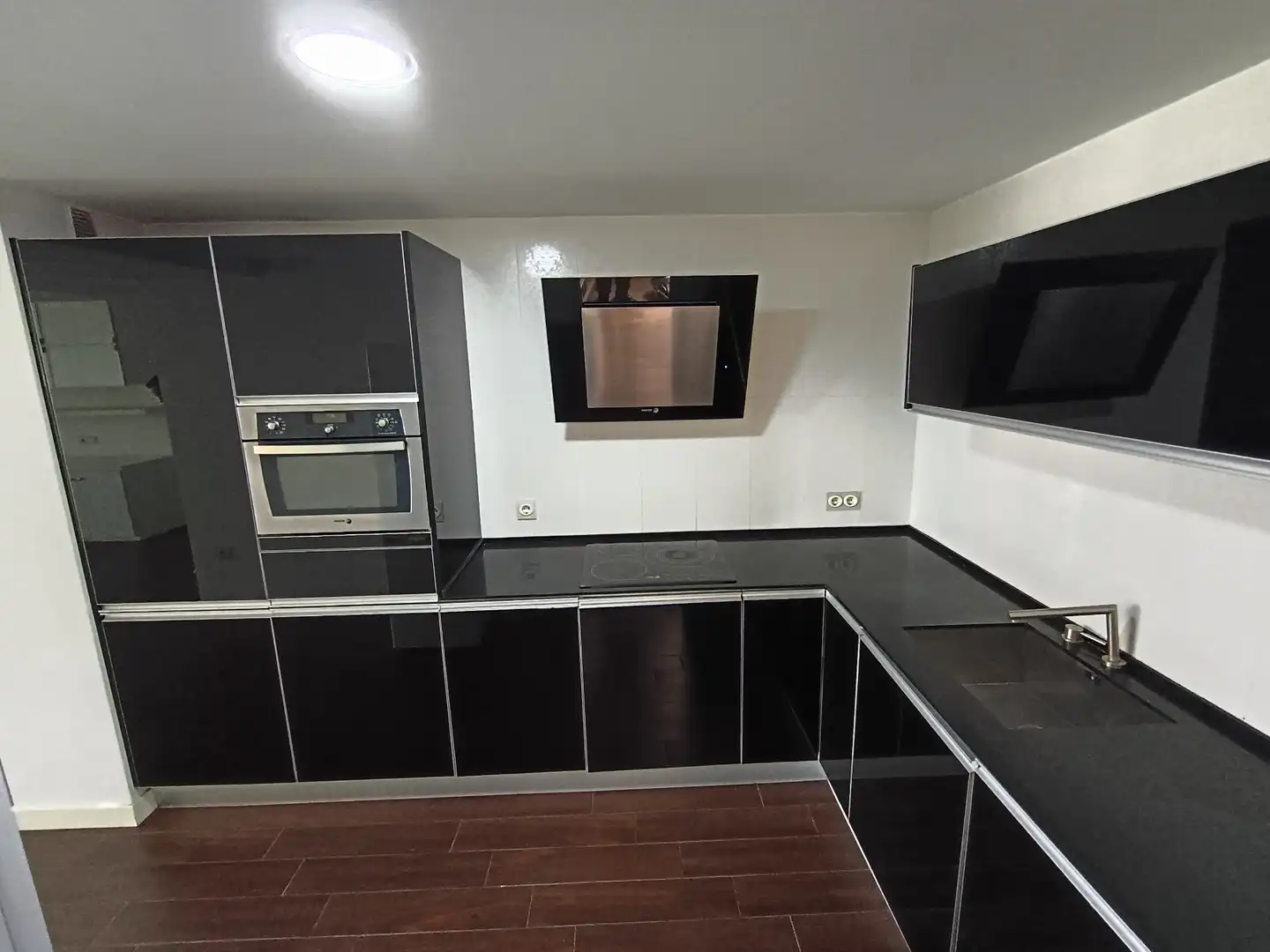 Flat with pool to rent in Calle Escritora Carmen Conde 5, imagen 7