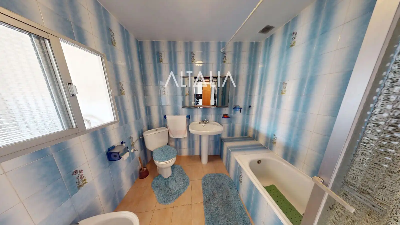 Bathroom of Houses for sale in Poyatos  with Terrace