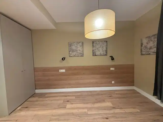 Piso de alquiler en  Pamplona / Iruña con Calefacción, Parquet y Amueblado