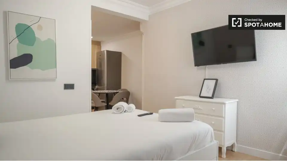 Habitación en Puerta del Ángel