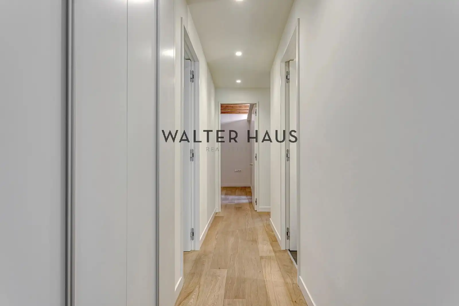 Flat with lift to rent in Carrer de Pau Claris, imagen 16