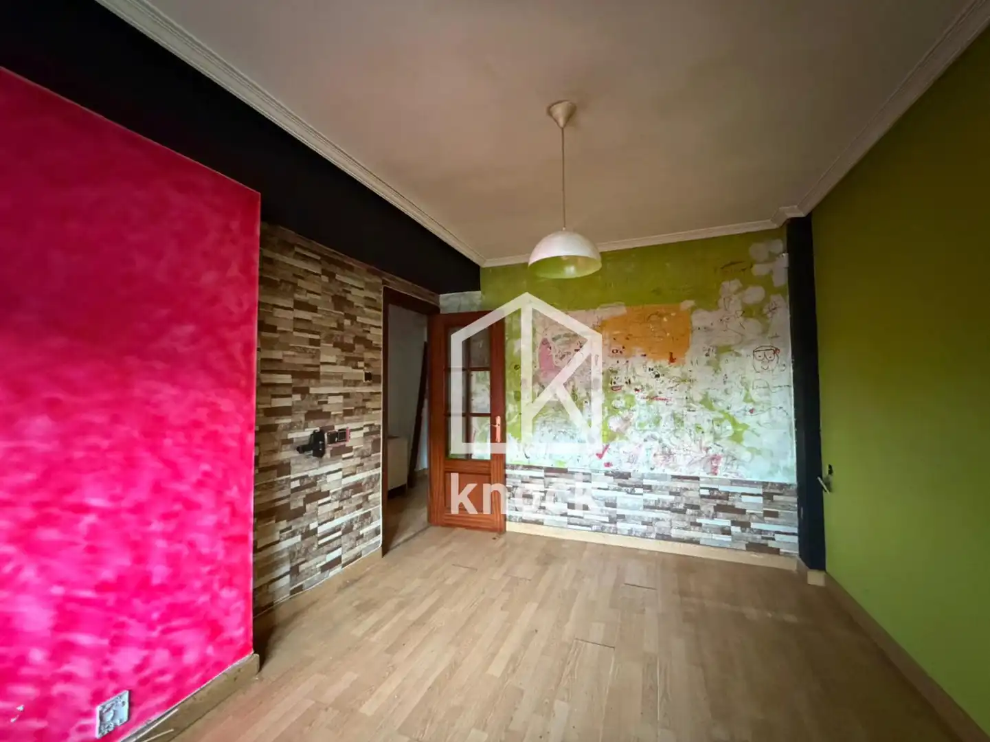 Habitación de Piso en venta en Gijón  con Calefacción