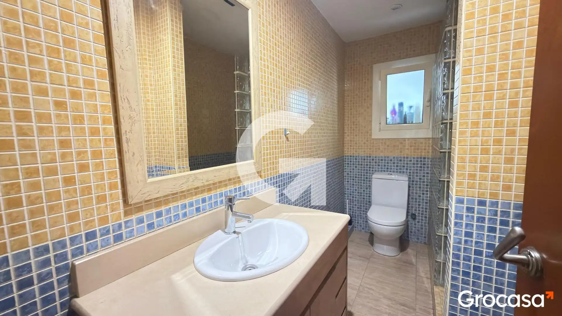 Bathroom of Flat for sale in Cirera