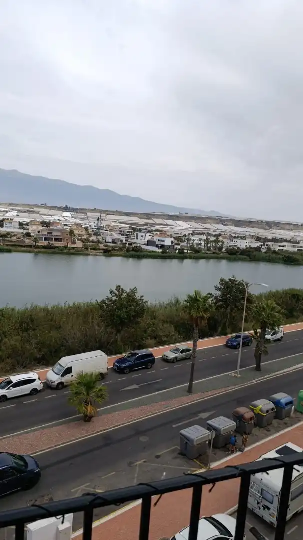 Apartament amb terrassa de lloguer a Avenida Mar Azul 131, imagen 3