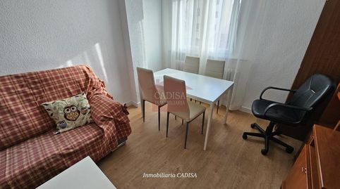 Foto 3 de Piso de alquiler en C/ Nueva San Bernardo, San Bernardo, Salamanca Capital