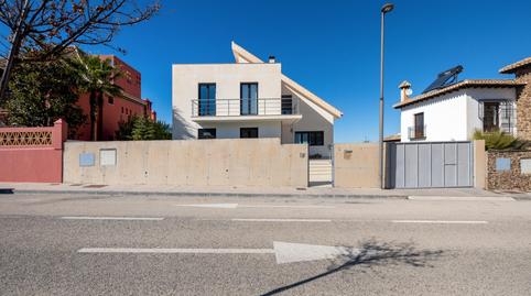 Foto 3 de Casa o chalet en venta en Calle Charinas, 4, Altos de la Zubia, La Zubia