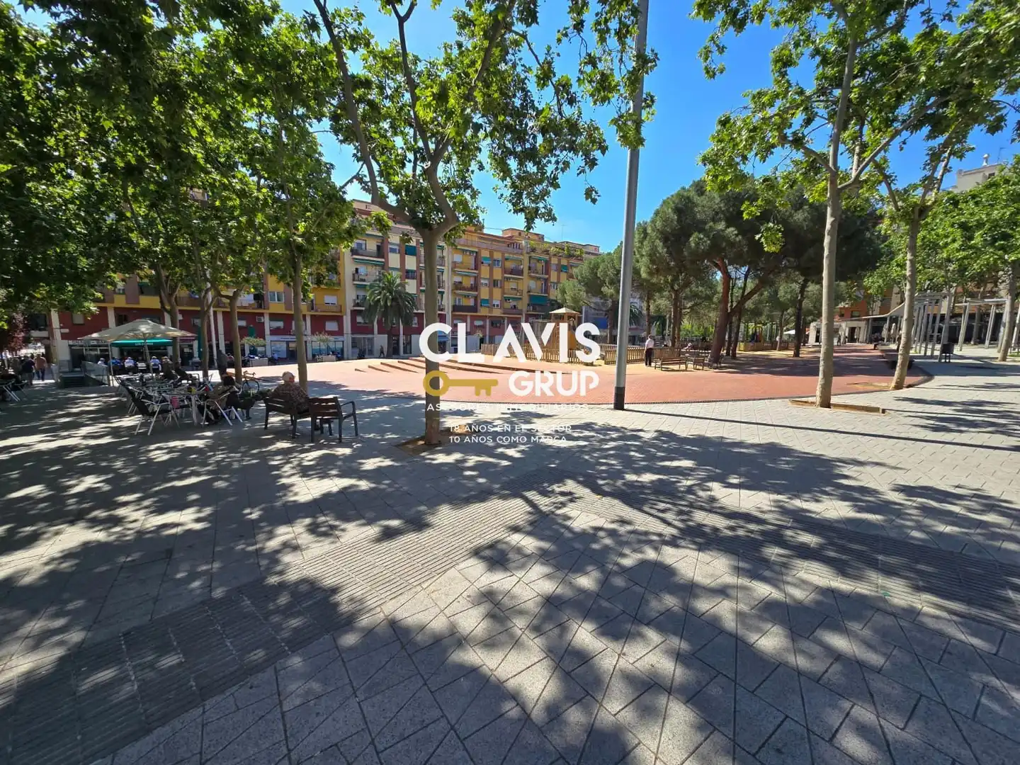 Exterior view of Flat for sale in Barcelona  with Heating, Terrace and Alarm