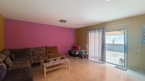 Sala d'estar de Casa adosada en venda en Telde amb Terrassa