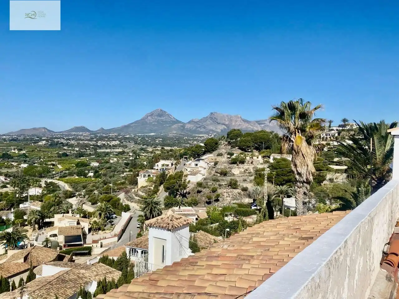 Casa adosada en venda a Altea ciudad