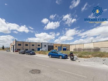 Terreno industrial en venta en Paseo de las Andás 11