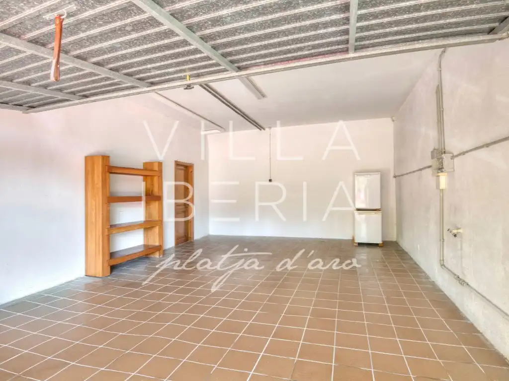 Casa amb piscina en venda a Carrer Siena 12, imagen 42