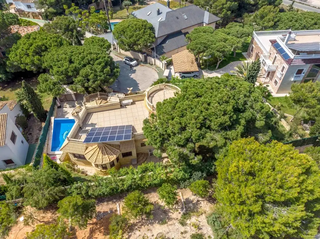 Jardí de Casa o xalet en venda en Orihuela amb Aire condicionat, Calefacció i Terrassa