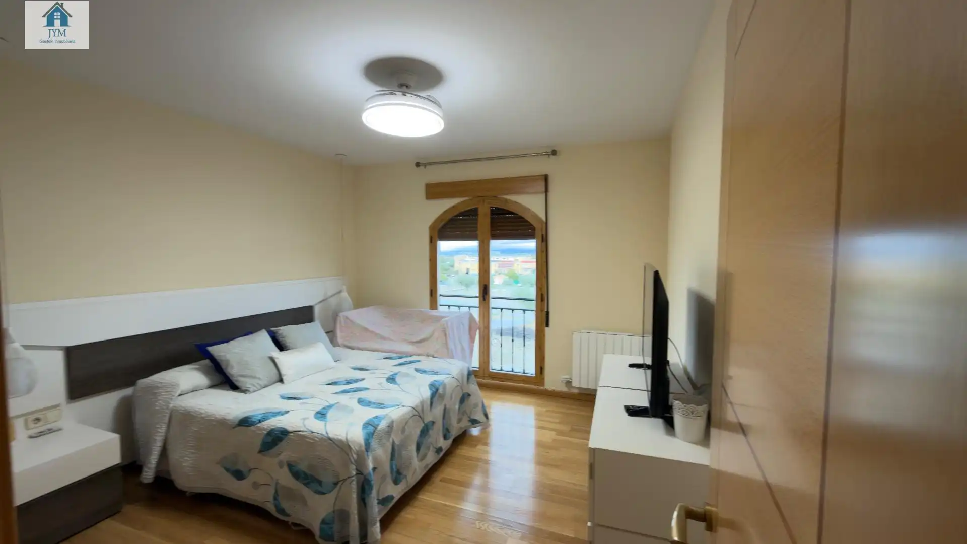 Habitación de Casa o chalet en venta en Cájar con Aire acondicionado, Calefacción y Jardín privado