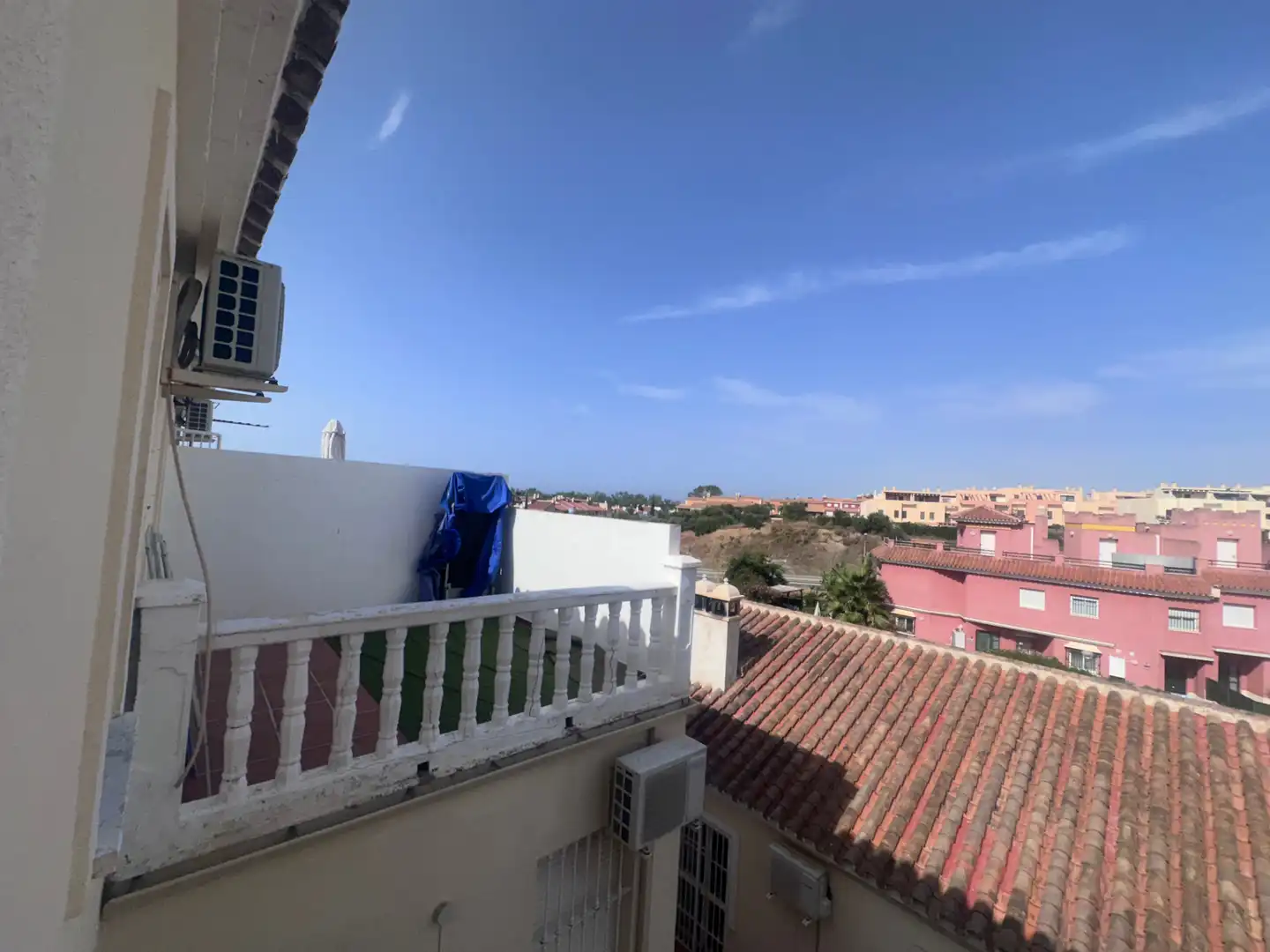 Vista exterior de Casa adosada en venta en Vélez-Málaga con Aire acondicionado, Calefacción y Terraza