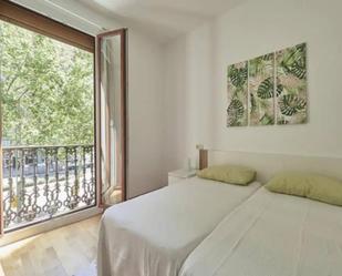 Bedroom of Apartment to rent in  Barcelona Capital  with Air Conditioner, Heating and Oven