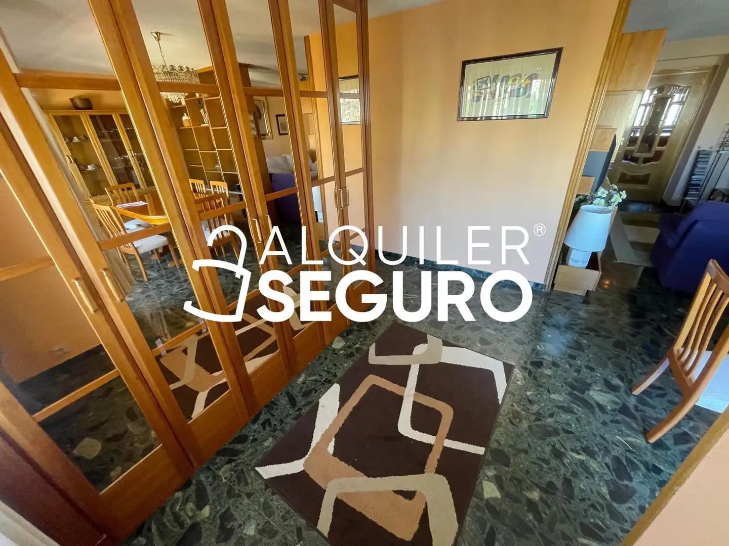 Piso de alquiler en Madrid con Calefacción, Terraza y Amueblado
