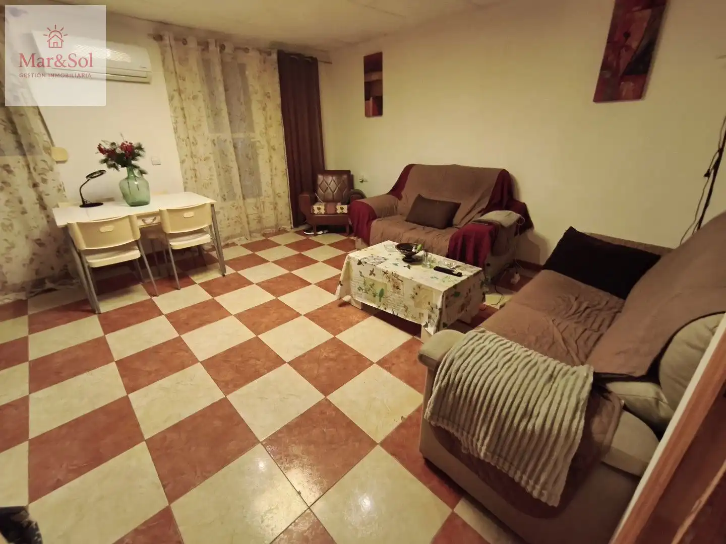 Casa amb terrassa en venda a Polinyà de Xúquer, imagen 2