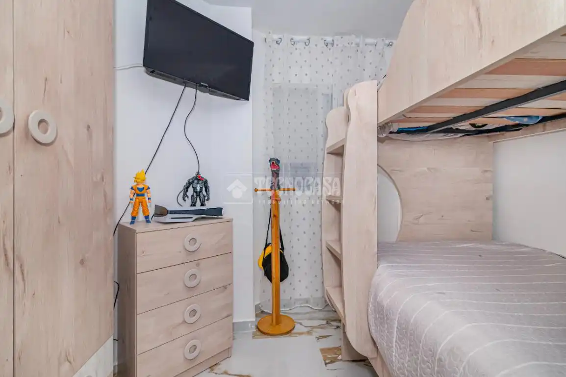 Habitación de Piso en venta en Lucena con Aire acondicionado y Calefacción