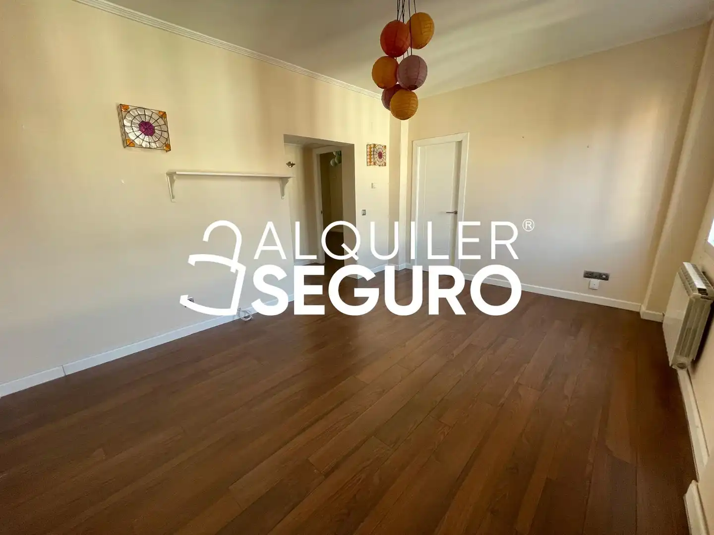 Bedroom of Flat for rent in Madrid  with Air Conditioner, Heating and Furnished