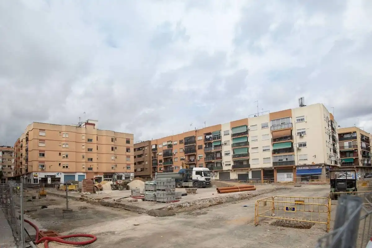 Parking of Flat for sale in Xirivella  with Air Conditioner and Heating