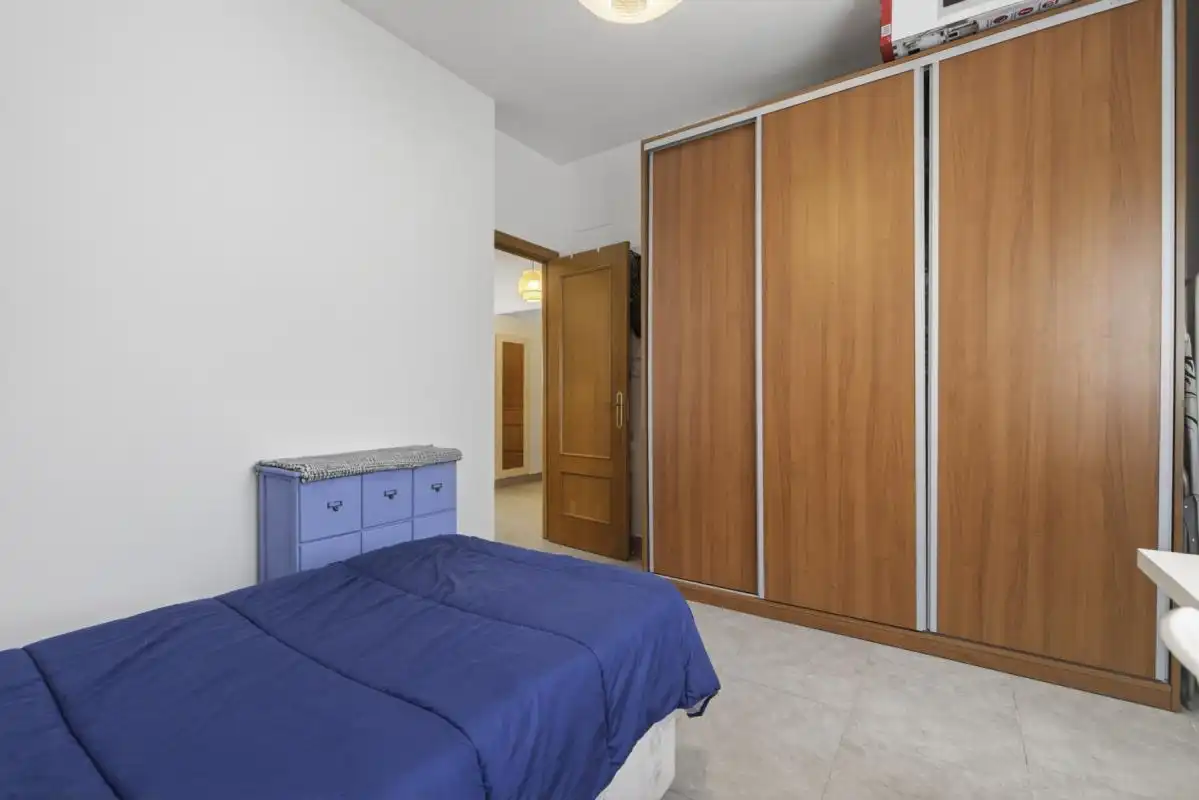 Bedroom of Flat for sale in Alcalá de Guadaira  with Air Conditioner, Heating and Furnished